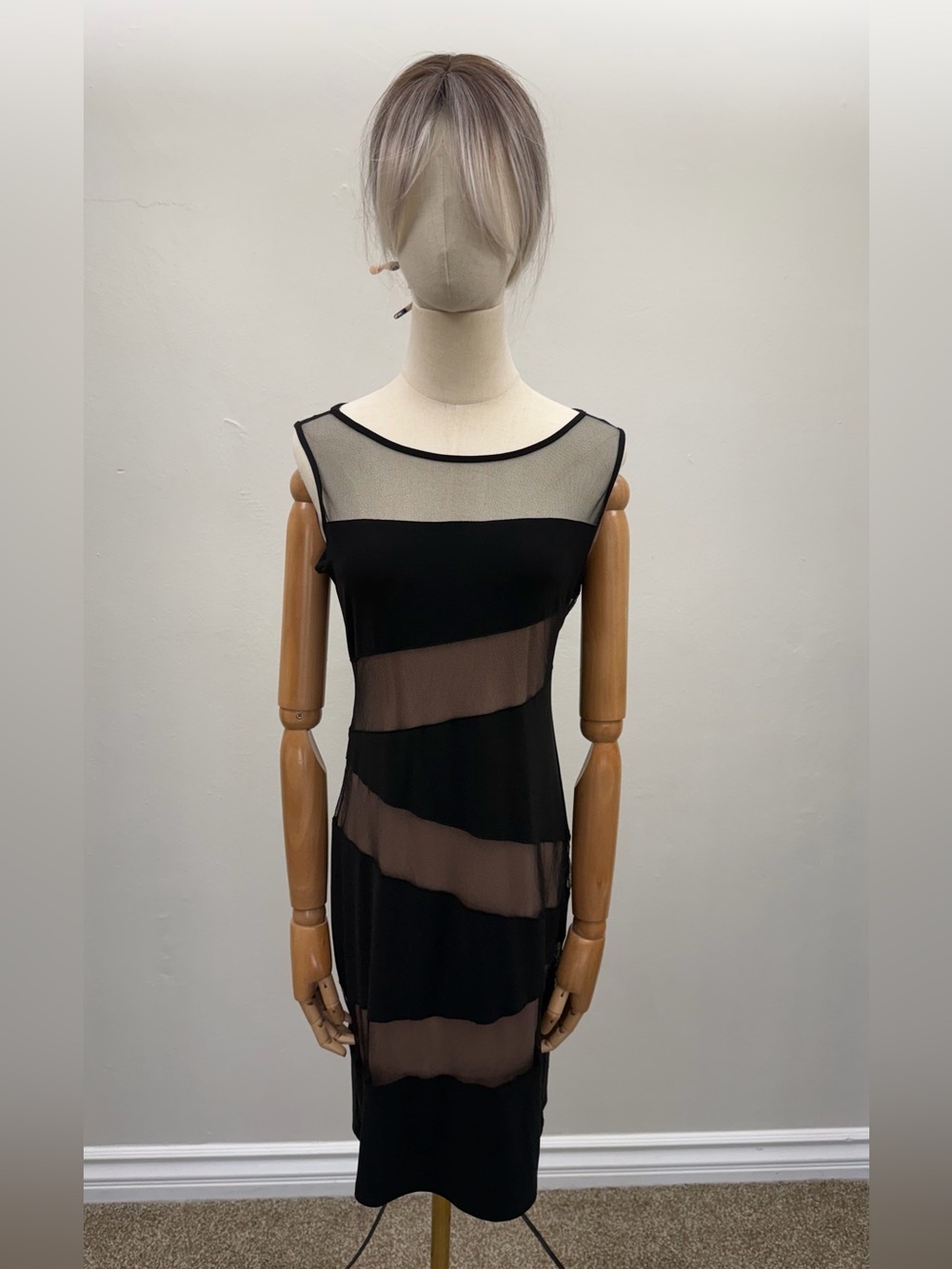 R&M Richards Petite Black Illusion Mesh Sheath Dress Size 4P Cocktail Party